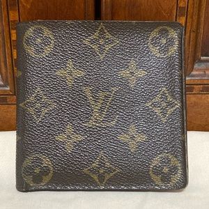 Louis Vuitton Marco Monogram Bifold Wallet